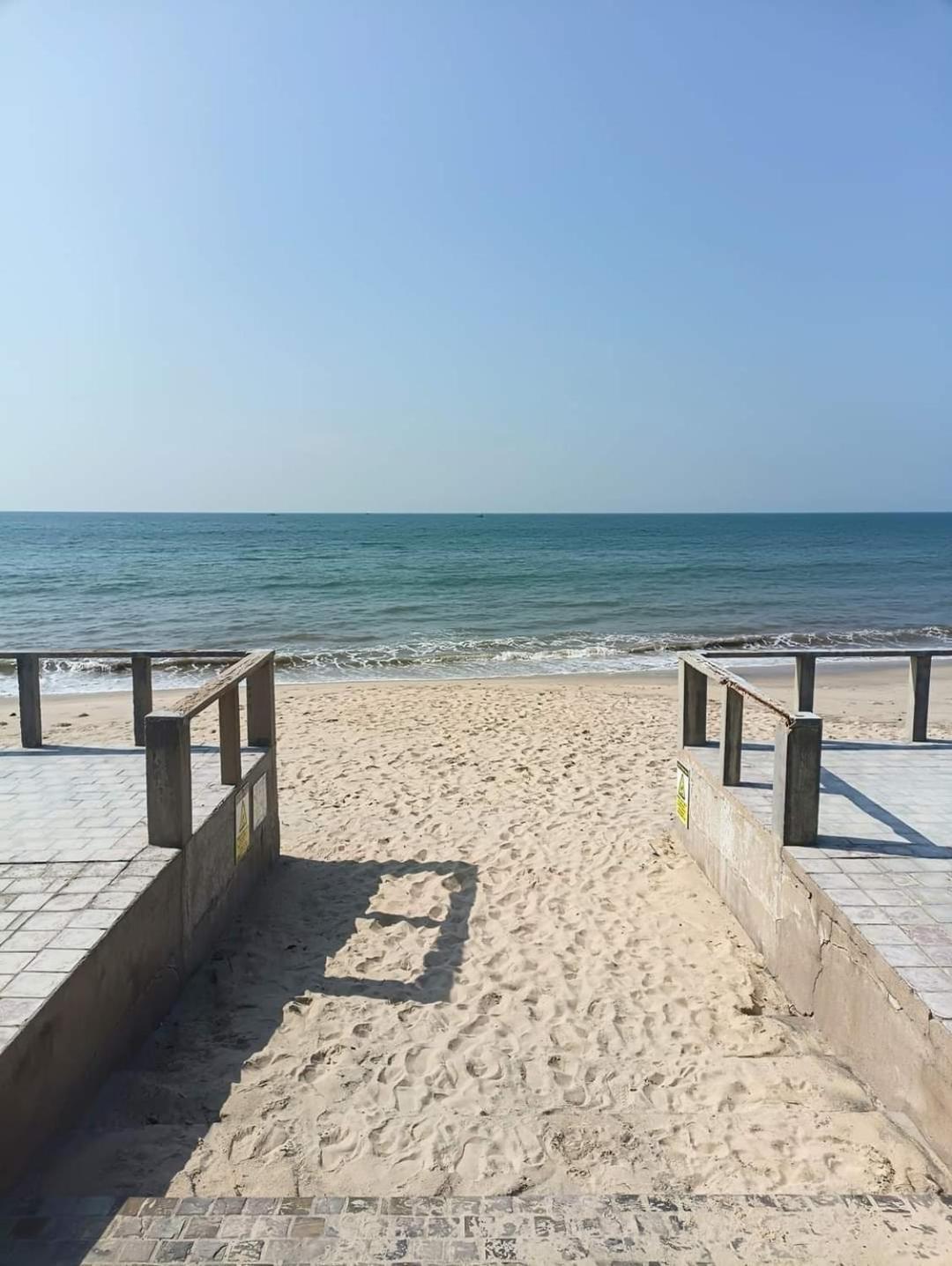 Full Moon Beach Resort Mui Ne Luaran gambar